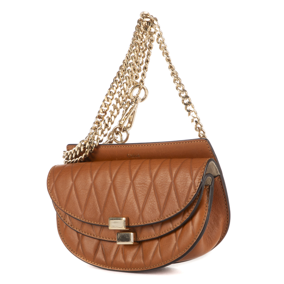 Chloé Georgia - Picture 2 of 11